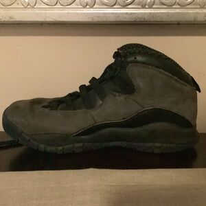 Air Jordan 10 Retro BG 'Dark Shadow'
